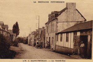 Historique-saint-thuriau
